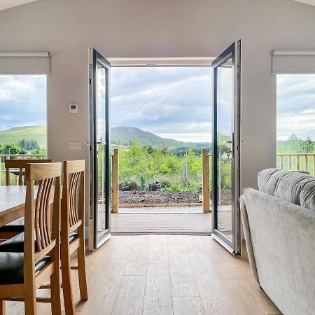 Broadford Lodges Skye エクステリア 写真