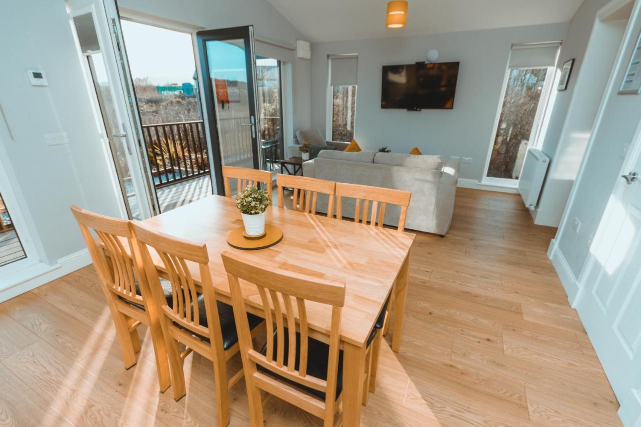 Broadford Lodges Skye エクステリア 写真