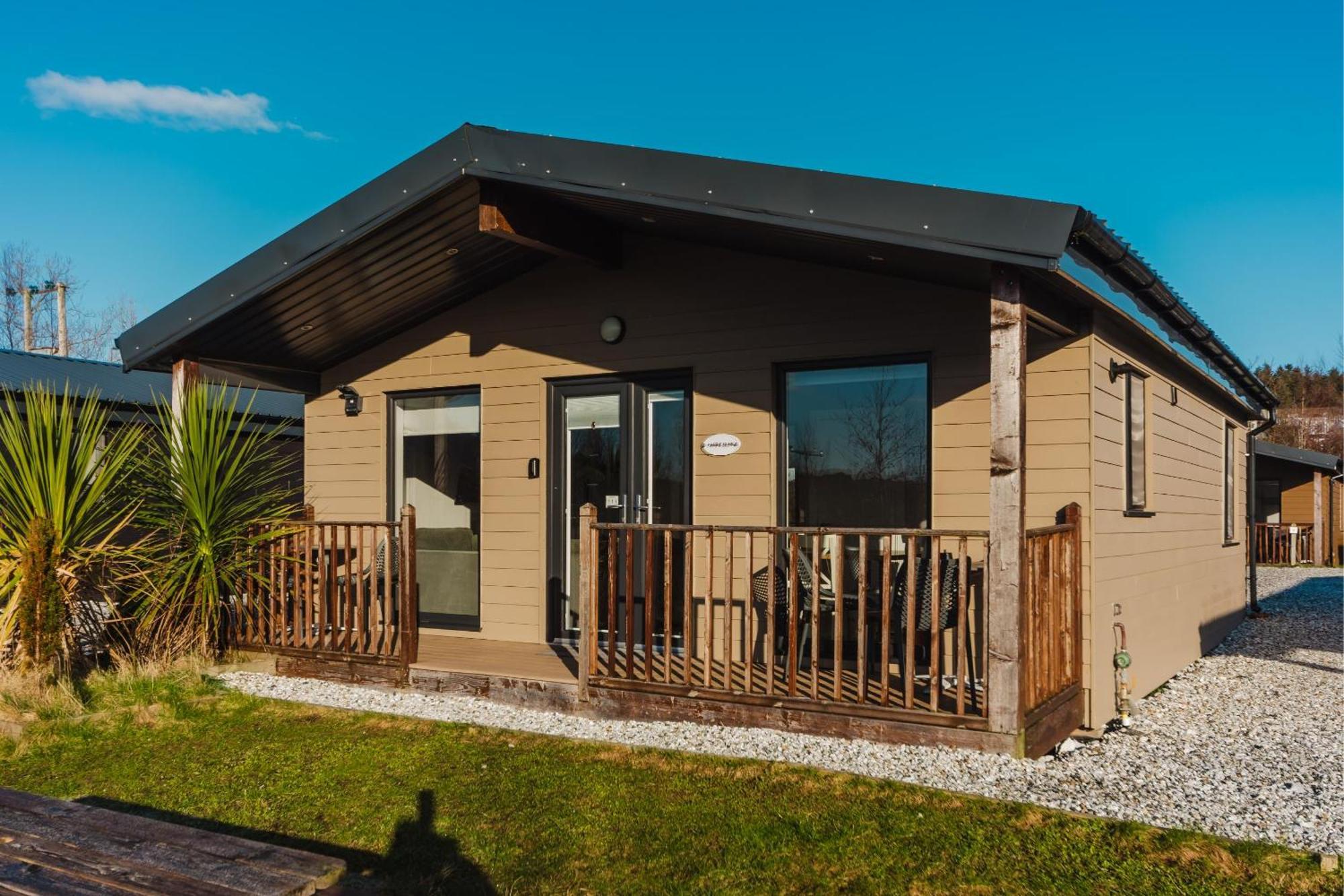 Broadford Lodges Skye エクステリア 写真